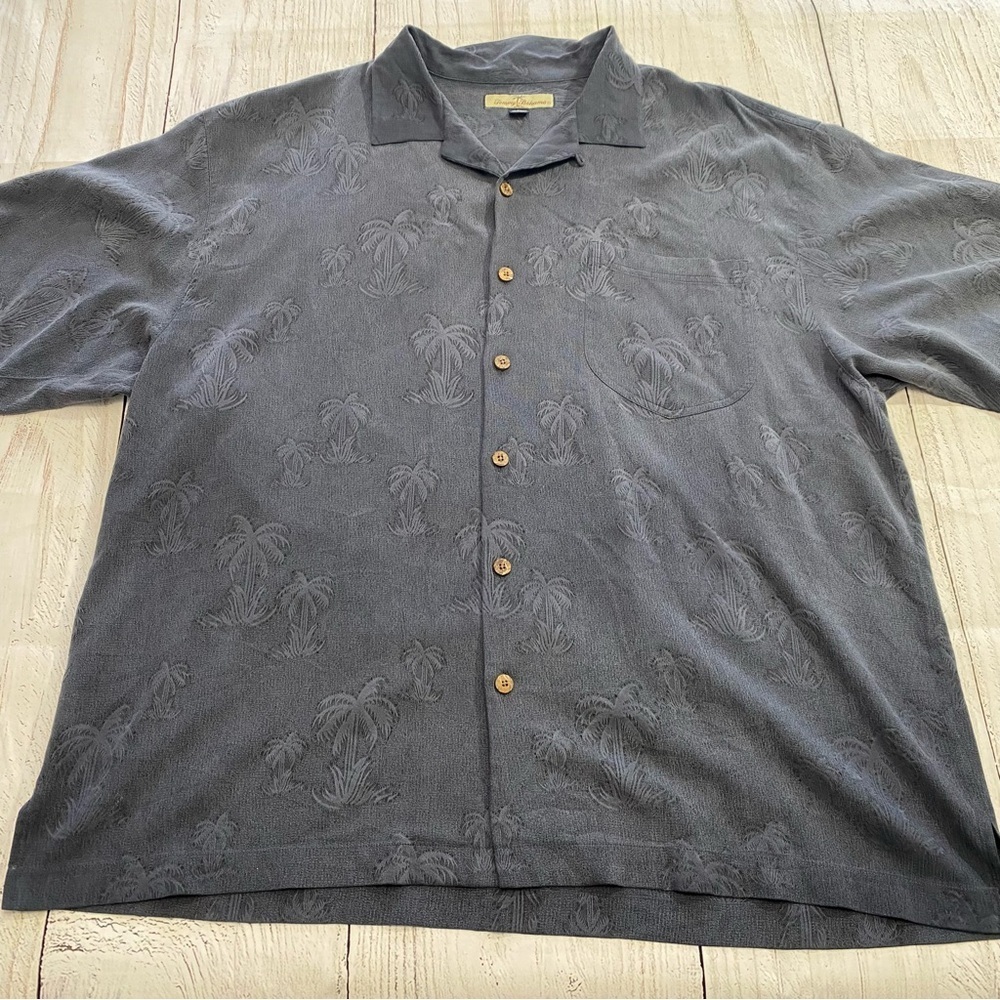 Tommy Bahama Blue Silk Button down Shirt XL